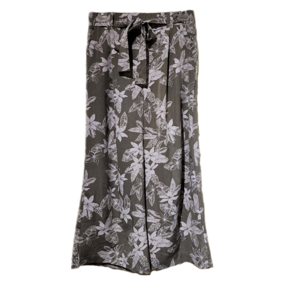 💙 EUC Floral Wide Leg Pants - Picture 1 of 7